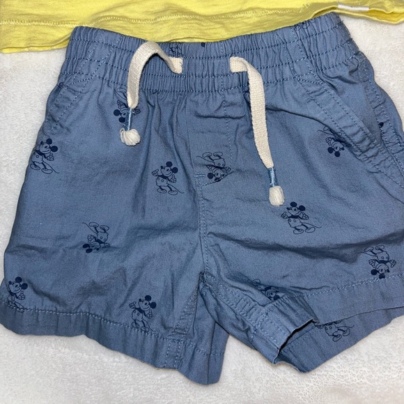 Disney x Gap Mickey Mouse Set - Picture 3 of 3